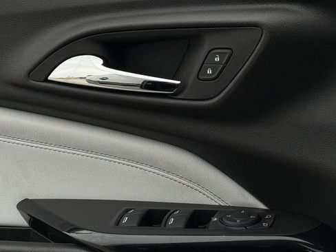 New 2026 Chevrolet Trax LT w/ Driver Confidence Package image 20