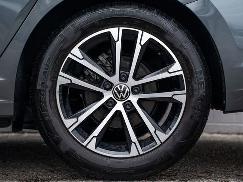 Used 2025 Volkswagen Jetta Sport FWD image 13