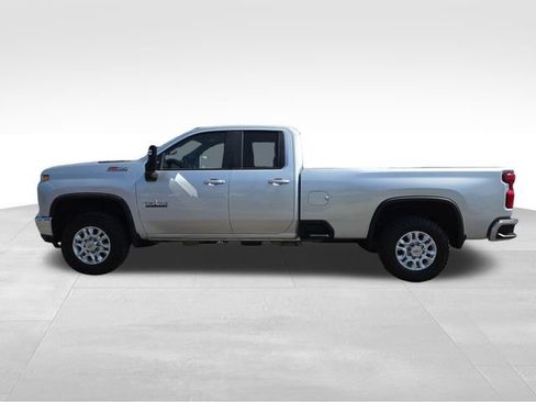 Used 2022 Chevrolet Silverado 2500 LT w/ Texas Edition AWD/4WD image 9