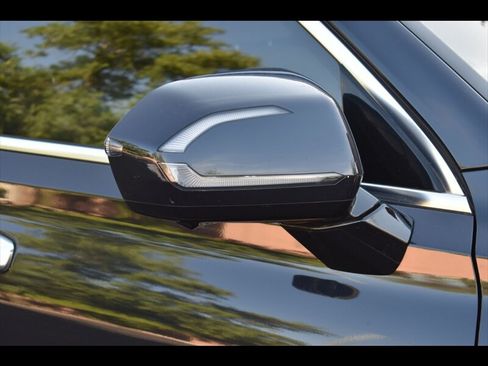 Used 2020 Hyundai Palisade Limited AWD/4WD image 53