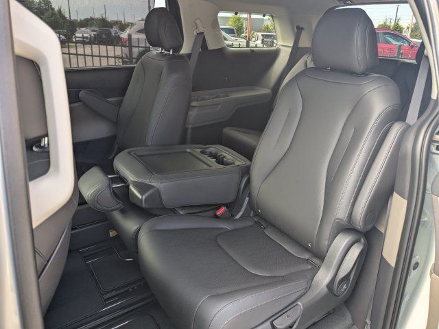 New 2026 Kia Carnival EX FWD image 13