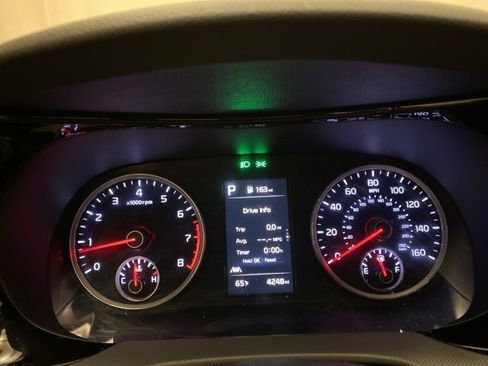 Used 2024 Kia K5 LXS image 14