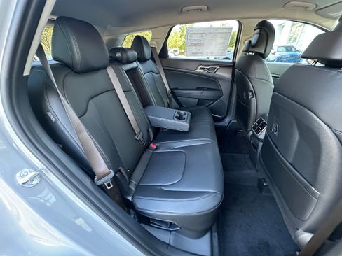 New 2026 Kia Sportage EX image 15