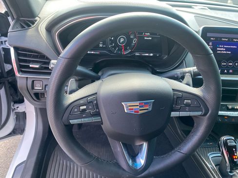 Used 2022 Cadillac CT5 Sport image 16