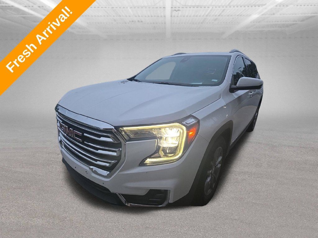 Used 2024 GMC Terrain SLT FWD image 1