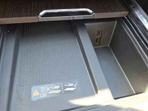 New 2026 GMC Acadia Denali w/ Super Cruise Package image 14