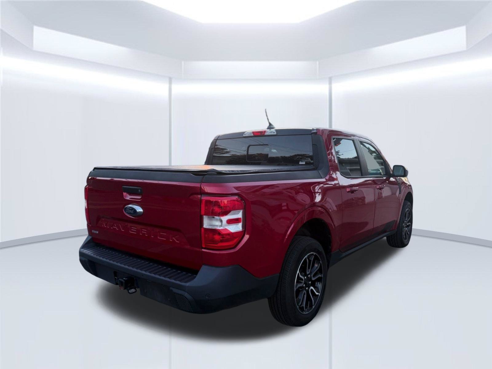 Used 2022 Ford Maverick Lariat w/ Lariat Luxury Package FWD image 3