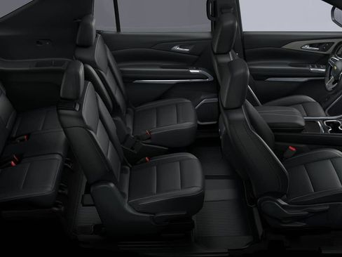 New 2026 Chevrolet Traverse LT w/ Driver Confidence Package image 7