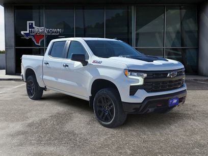 New 2026 Chevrolet Silverado 1500 LT Trail Boss w/ Convenience Package II