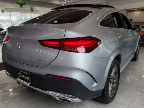 Used 2025 Mercedes-Benz GLE 450 4MATIC Coupe w/ Winter Package image 8