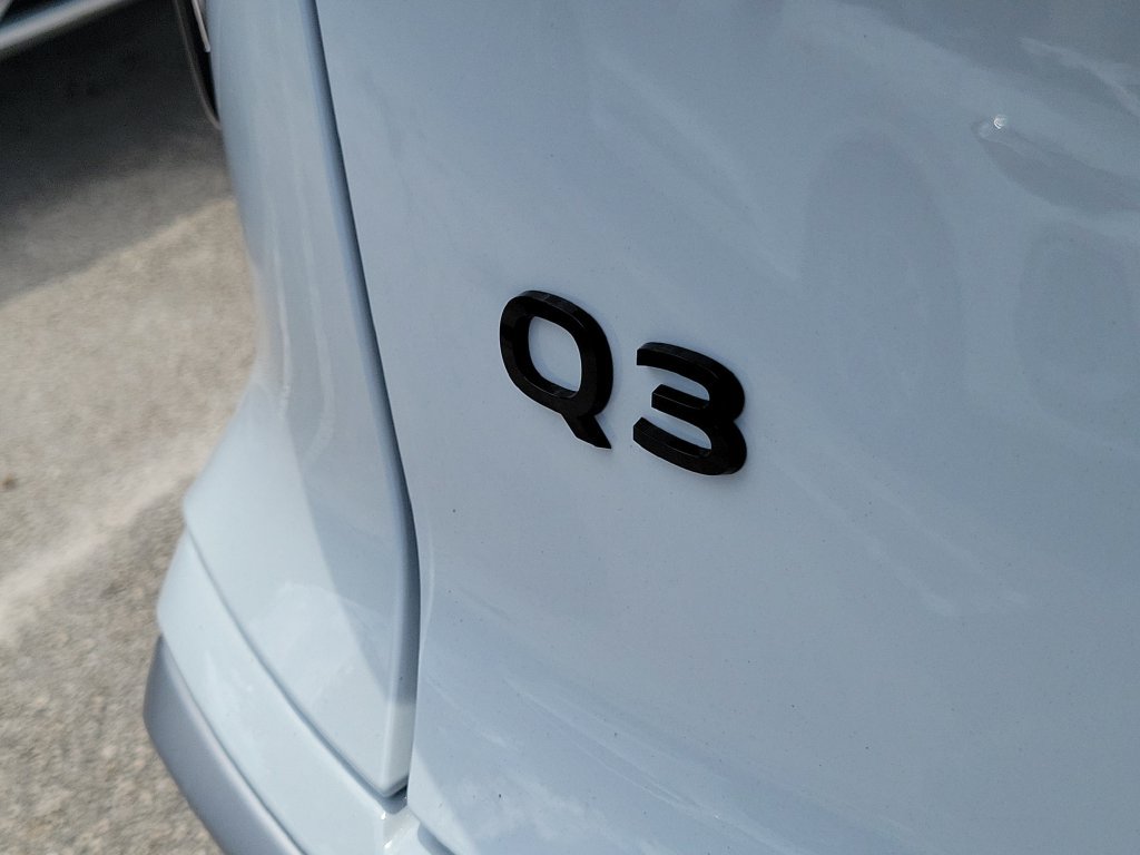 New 2026 Audi Q3 quattro 2.0T AWD/4WD image 5