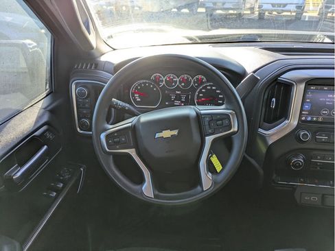 Used 2020 Chevrolet Silverado 1500 LT image 19