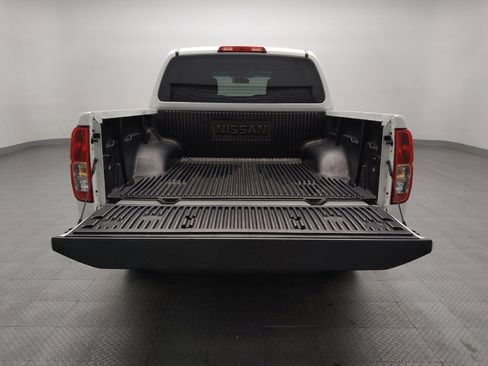 Used 2019 Nissan Frontier S RWD image 29