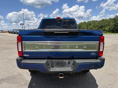 Used 2022 Ford F350 Limited AWD/4WD image 4