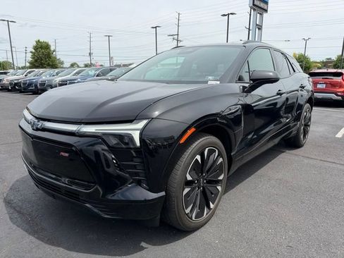 Certified 2024 Chevrolet Blazer EV RS AWD/4WD image 3