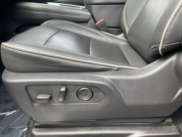 Certified 2025 Chevrolet Tahoe Premier AWD/4WD image 14