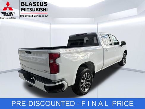 Used 2025 Chevrolet Silverado 1500 RST AWD/4WD image 5