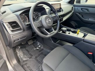 Used 2024 Nissan Rogue S FWD video 2
