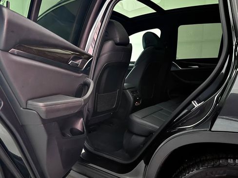 Used 2018 BMW X3 xDrive30i w/ Convenience Package image 21