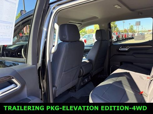 New 2026 GMC Sierra 1500 Elevation image 9