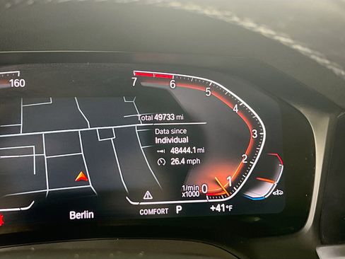 Used 2020 BMW 330i xDrive Sedan w/ Premium Package image 12