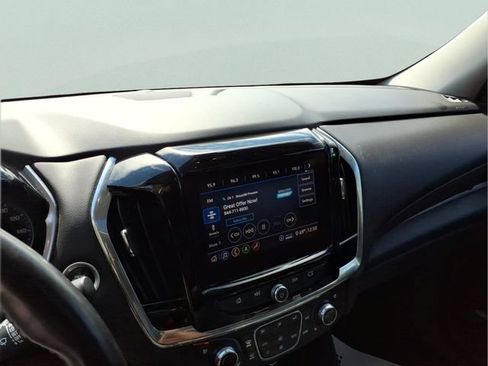 Used 2020 Chevrolet Traverse Premier w/ Redline Edition FWD image 29