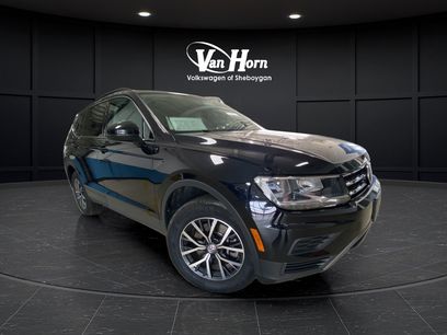 Used 2019 Volkswagen Tiguan SE w/ Panoramic Sunroof Package