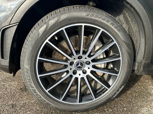 Used 2023 Mercedes-Benz GLC 300 4MATIC Coupe image 8