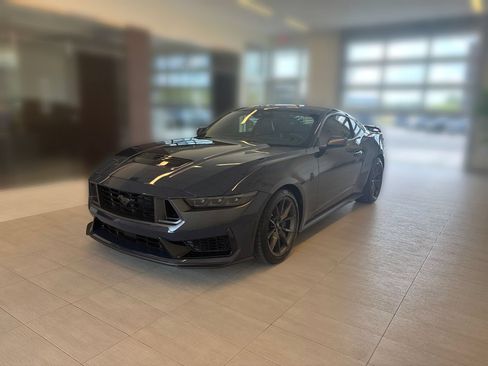 Used 2026 Ford Mustang Dark Horse RWD image 4