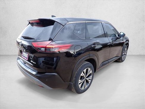 Used 2021 Nissan Rogue SV AWD/4WD image 4