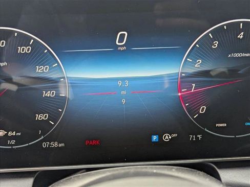 New 2026 Mercedes-Benz GLC 300 image 10