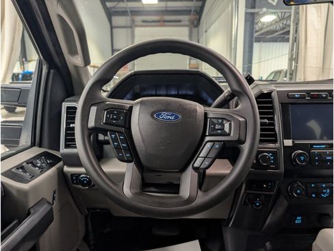 Used 2022 Ford F250 XLT w/ XLT Value Package AWD/4WD image 11