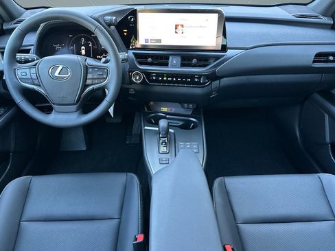 New 2025 Lexus UX 300h AWD image 15