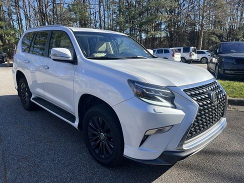 Used 2021 Lexus GX 460 Premium image 2
