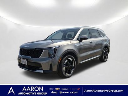 Used 2025 Kia Sorento EX
