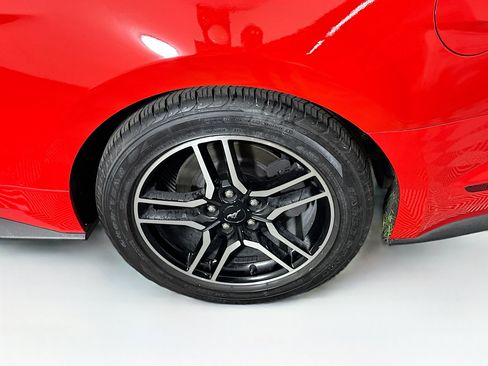 Used 2020 Ford Mustang Premium RWD image 11