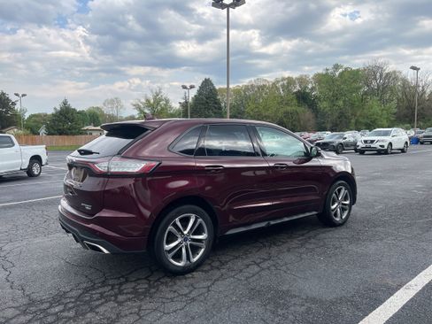 Used 2017 Ford Edge Sport w/ Technology Package AWD/4WD image 6