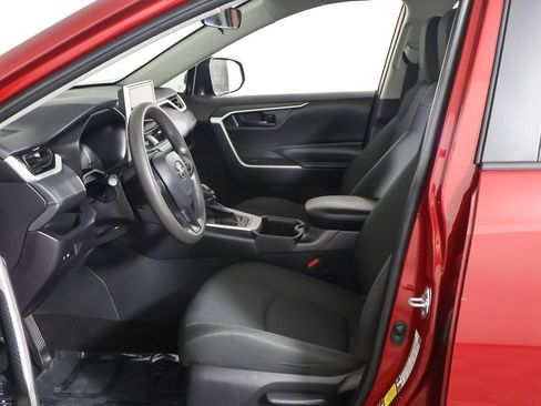 Used 2025 Toyota RAV4 LE FWD image 21