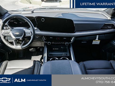 New 2026 Chevrolet Suburban Premier RWD image 24