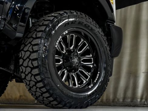 Used 2019 Ford F350 Platinum w/ Platinum Ultimate Package image 53