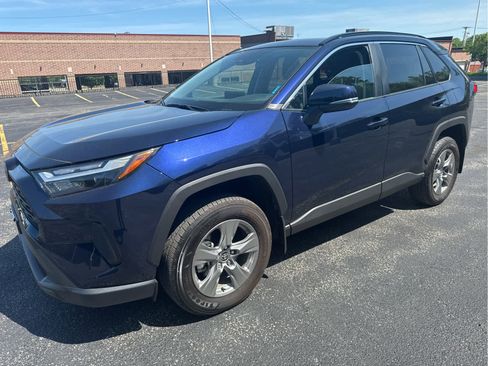Used 2025 Toyota RAV4 XLE w/ Convenience Package AWD/4WD image 7