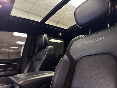 Used 2022 RAM 1500 Laramie w/ Sport Appearance Package image 7
