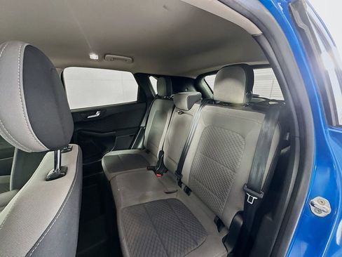 Used 2020 Ford Escape SE image 23