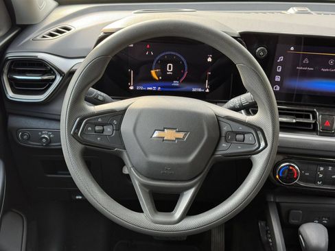Used 2025 Chevrolet TrailBlazer LT w/ Driver Confidence Package AWD/4WD image 27