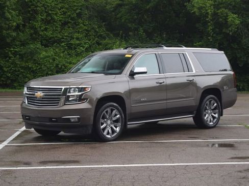 Used 2016 Chevrolet Suburban LTZ AWD/4WD image 23