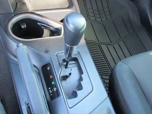 Used 2017 Toyota RAV4 LE image 16