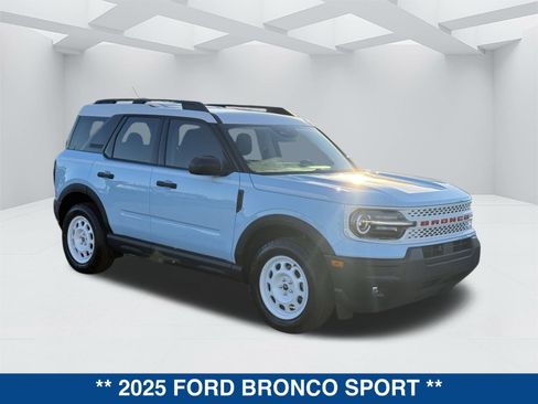 New 2025 Ford Bronco Sport Heritage w/ Convenience Package image 2
