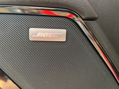 Used 2023 GMC Sierra 1500 AT4 w/ Technology Package image 10