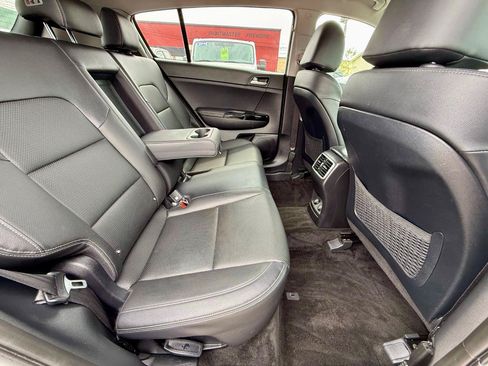 Used 2020 Kia Sportage EX AWD/4WD image 36
