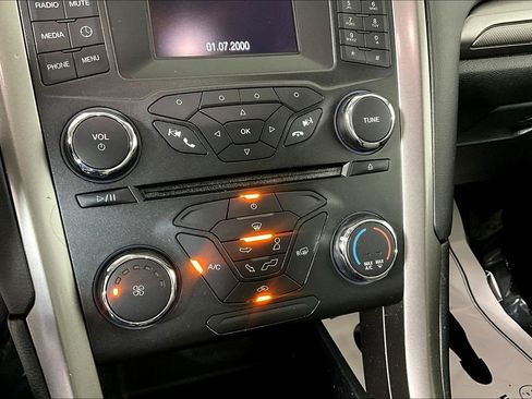 Used 2018 Ford Fusion S image 32